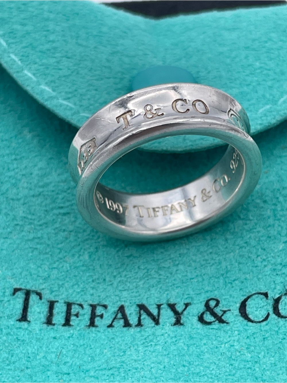 Tiffany & Co. 1837 Sterling Silver 925 Medium Band Ring 1997 Luxury Estate size6 - Picture 5 of 7
